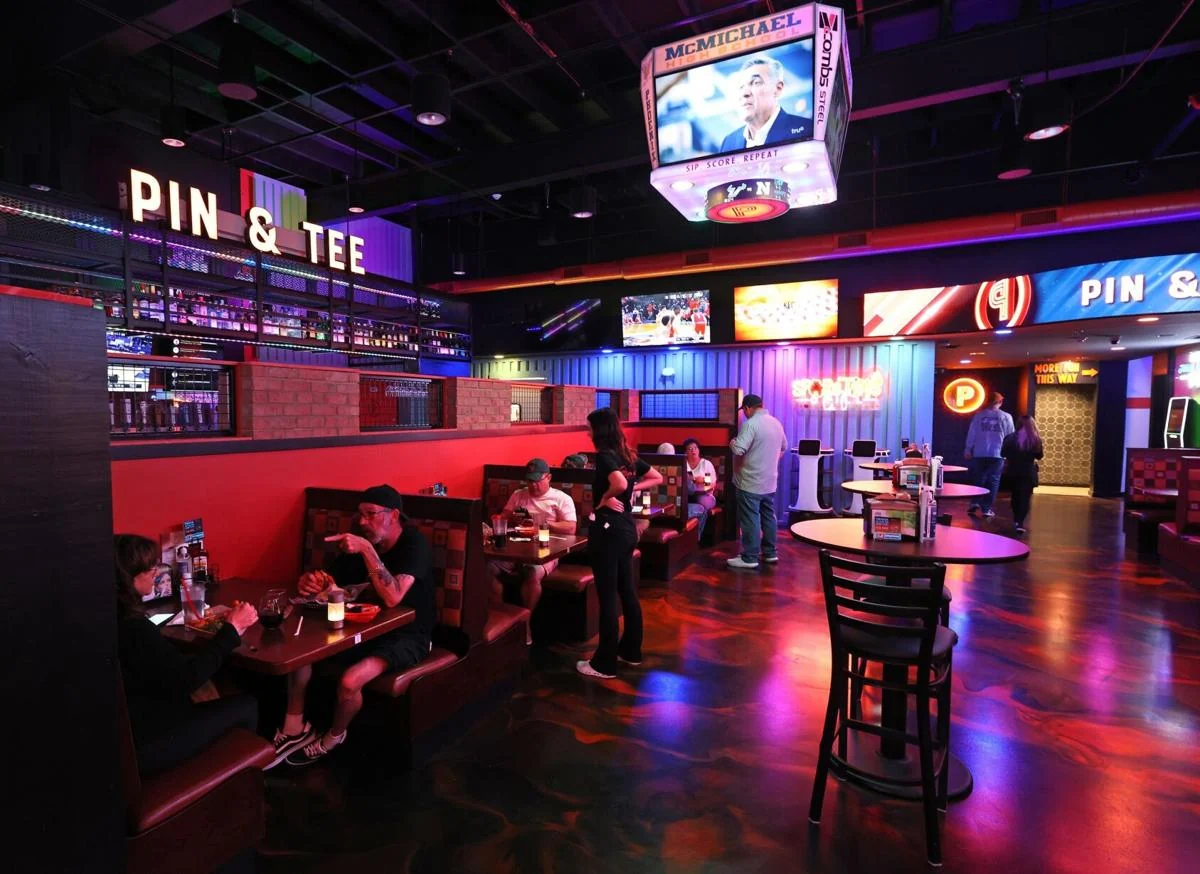Pin & Tee Bar & Grill